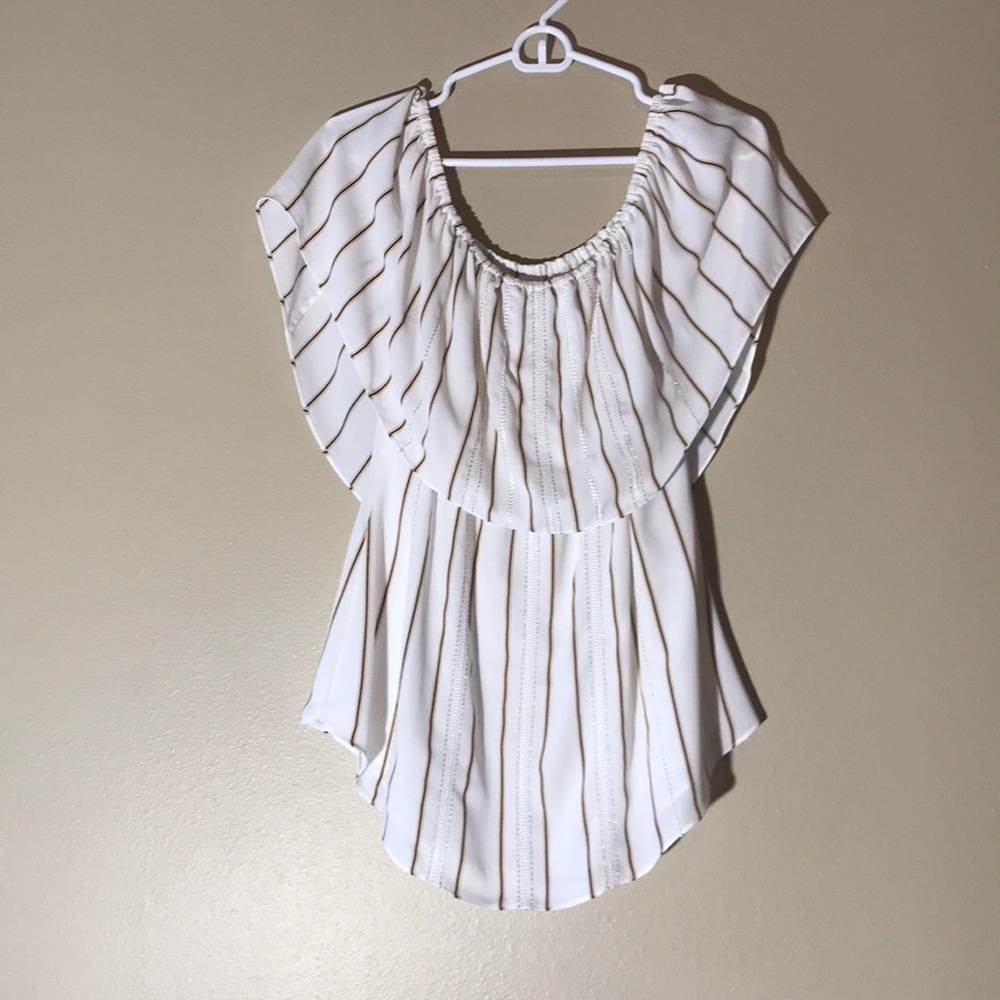 Gorgeous Whitehouse Blackmark Spring-Summer Top